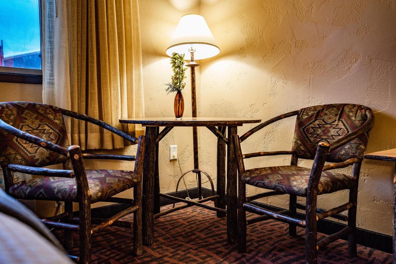 Elk Country Inn Джаксън Екстериор снимка