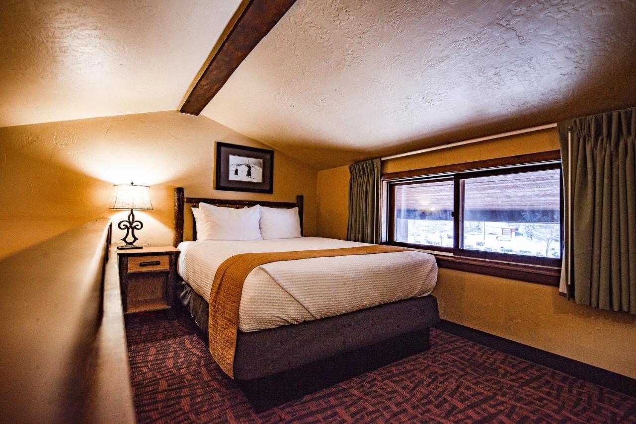 Elk Country Inn Джаксън Екстериор снимка