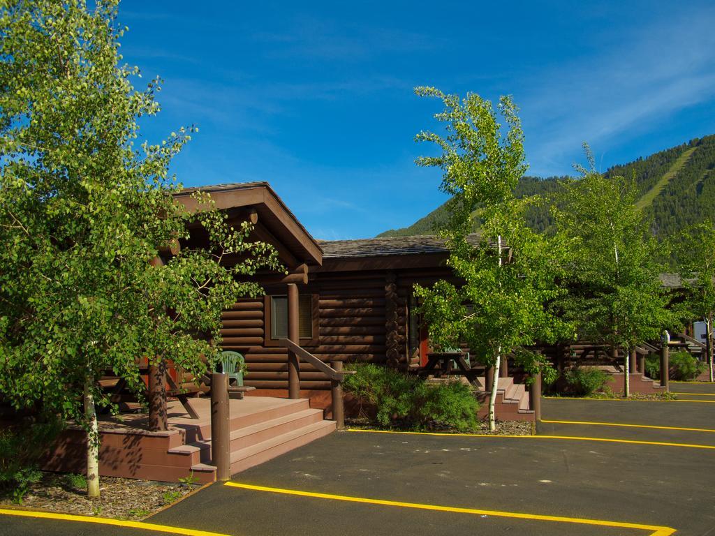Elk Country Inn Джаксън Екстериор снимка