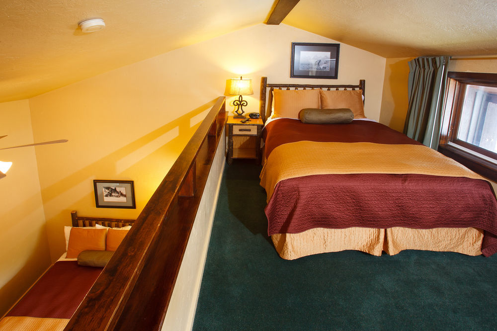 Elk Country Inn Джаксън Екстериор снимка
